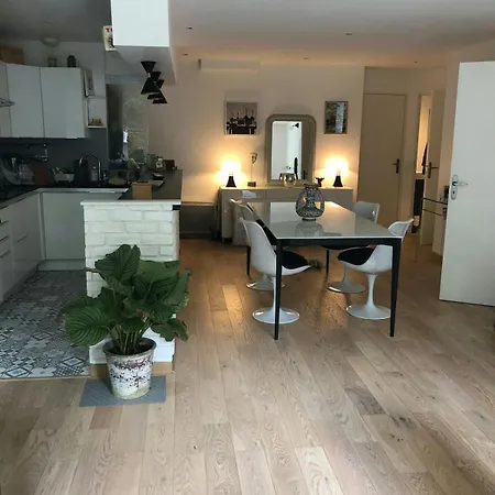 Apartmán Citadin Cosy Nest Paris Area *
