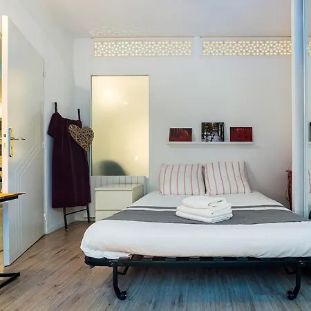 Апартаменты Citadin Cosy Nest Paris Area Сюрен